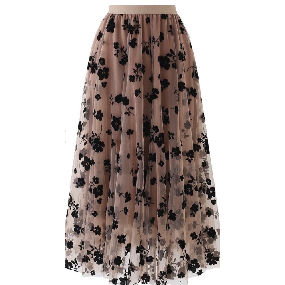 3D DOUBLE-LAYERED MESH MIDI SKIRT IN CARAMEL Size L - Picture 2 of 6